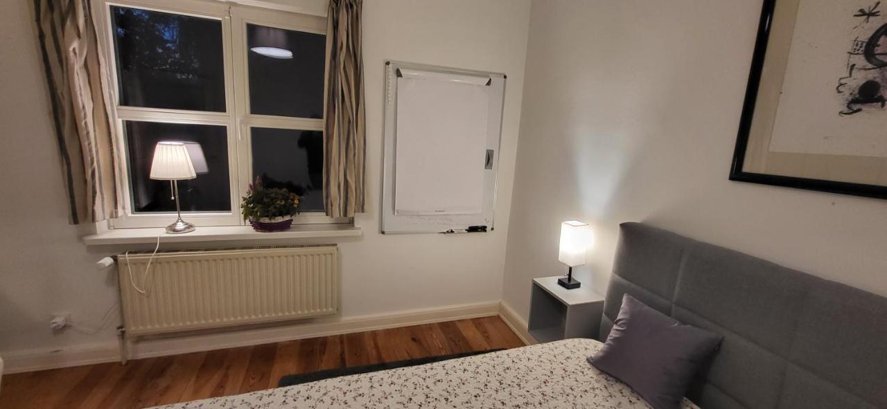 Freienwohnung 80Qm, 4 Personen Mit Kamin Pinneberg Exterior photo